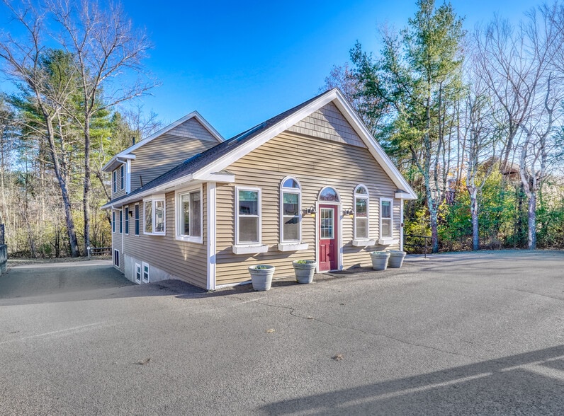 More Photos Of 1342 Main St, Walpole Medical For Sale