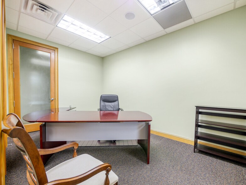 More Photos Of 1301 Plantation Island Dr, Saint Augustine Medical For Lease