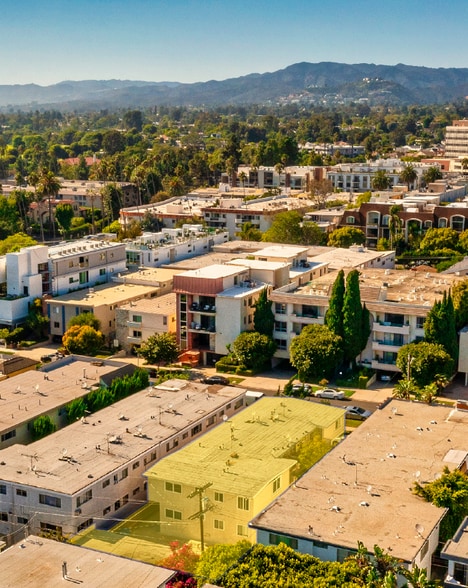 More Photos Of 11938 Dorothy St, Los Angeles Apartments For Sale
