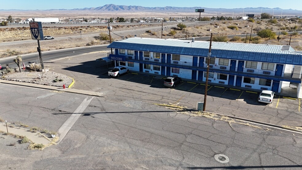 More Photos Of 1202 Pyramid St, Lordsburg Hotel For Sale