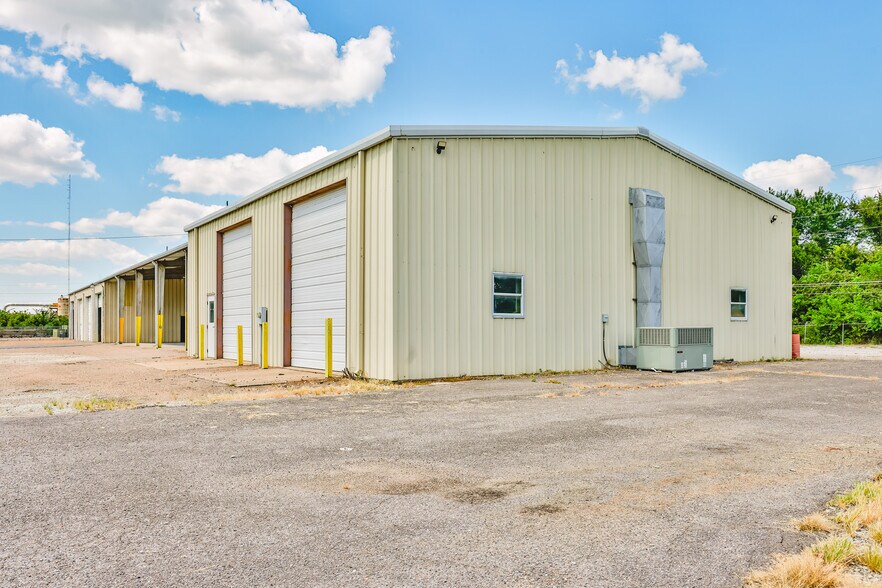 More Photos Of 397 Old Salem Rd, Martin Industrial For Sale