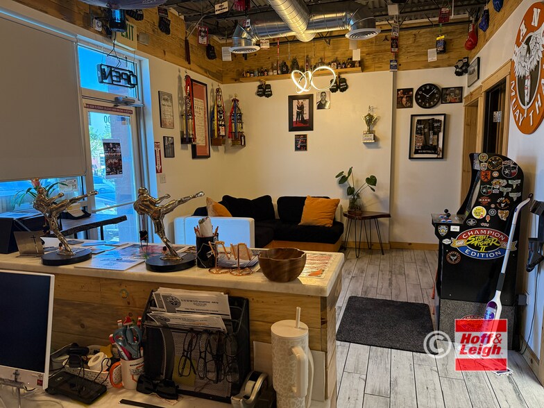 More Photos Of 7535 W 92nd Ave, Westminster Storefront For Lease