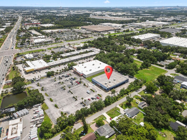 More Photos Of 7750 S Orange Blossom Trl, Orlando Storefront For Sale