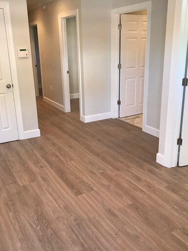 More Photos Of 413 Vardry St, Greenville Office For Lease