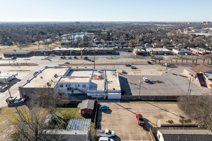 More Photos Of 1801 NW Cache Rd, Lawton Medical For Lease