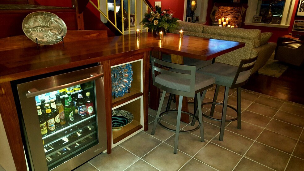 More Photos Of 145 Main St, Buzzards Bay Restaurant For Sale