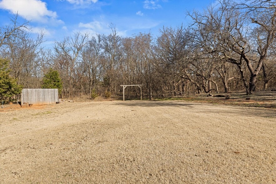 More Photos Of 18186 State Highway 74B, Washington Specialty For Sale