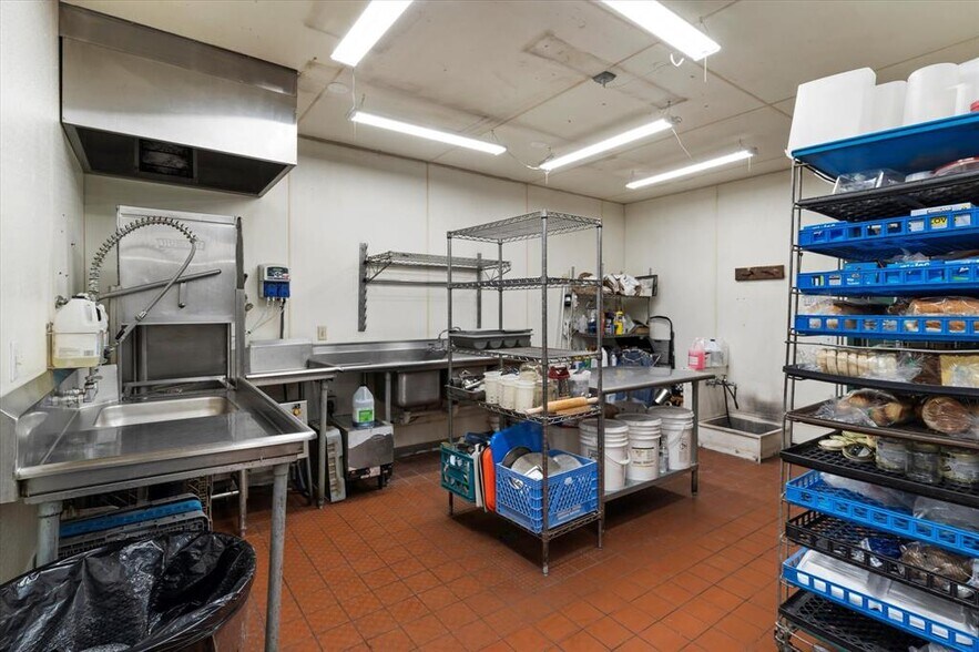 More Photos Of 116 Redwood Ln, Seeley Lake Restaurant For Sale