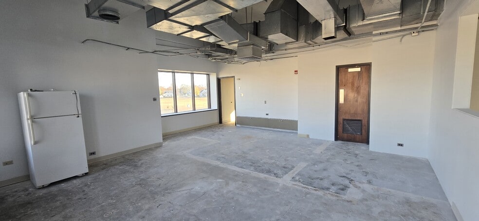 More Photos Of 69 S Main St, Manville Bank For Sale