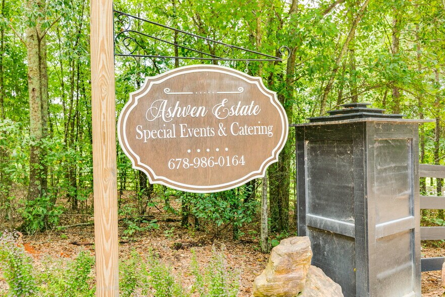 More Photos Of 100 McPherson Rd, Villa Rica Lodge Meeting Hall For Sale