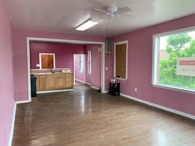 More Photos Of 2701 E Monument St, Baltimore Convenience Store For Sale