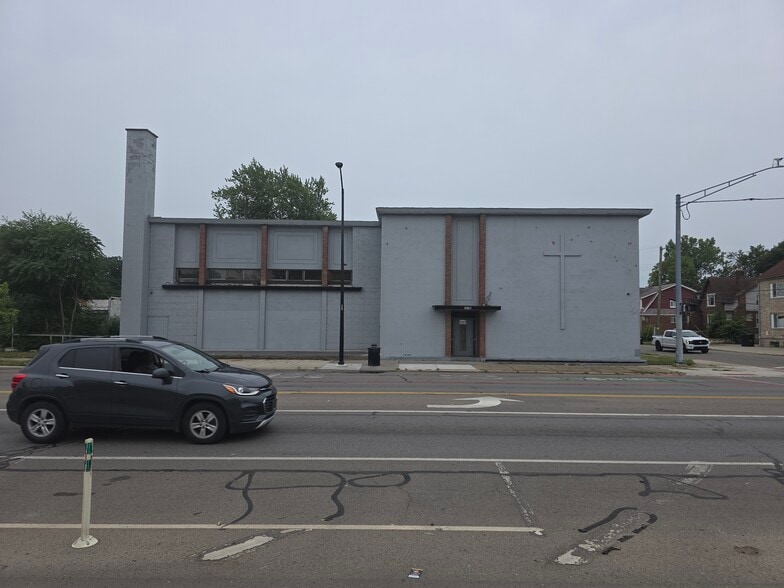 More Photos Of 15760 E Warren Ave, Detroit Schools For Sale