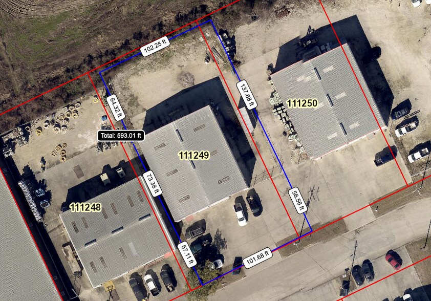 More Photos Of 2155 Stillwater Dr, Beaumont Warehouse For Lease