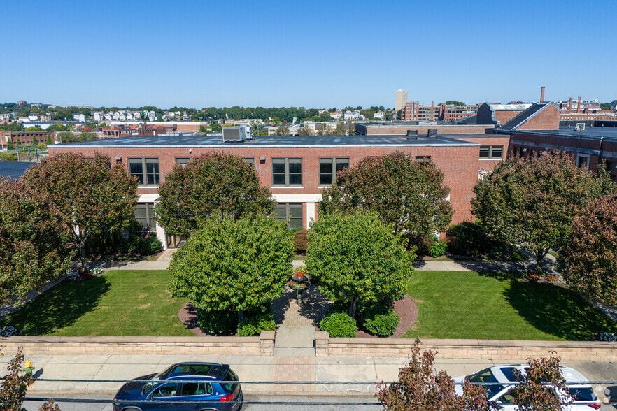 More Photos Of 1 Cedar St, Providence Unknown For Lease