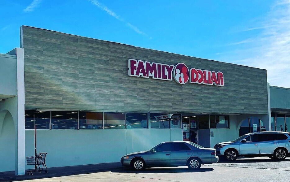 Primary Photo Of 500 N Galloway Ave, Mesquite Storefront For Lease