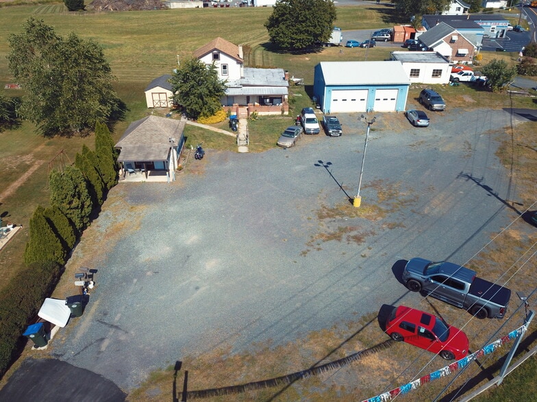 More Photos Of 1499 E Philadelphia Ave, Gilbertsville Storefront Retail Residential For Sale