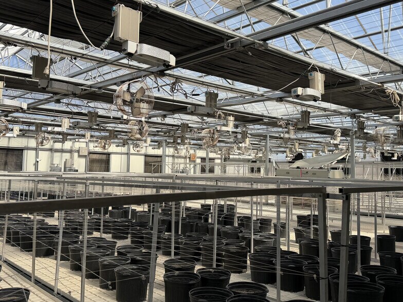More Photos Of 23059 S 105th St E, Porum Manufacturing For Sale
