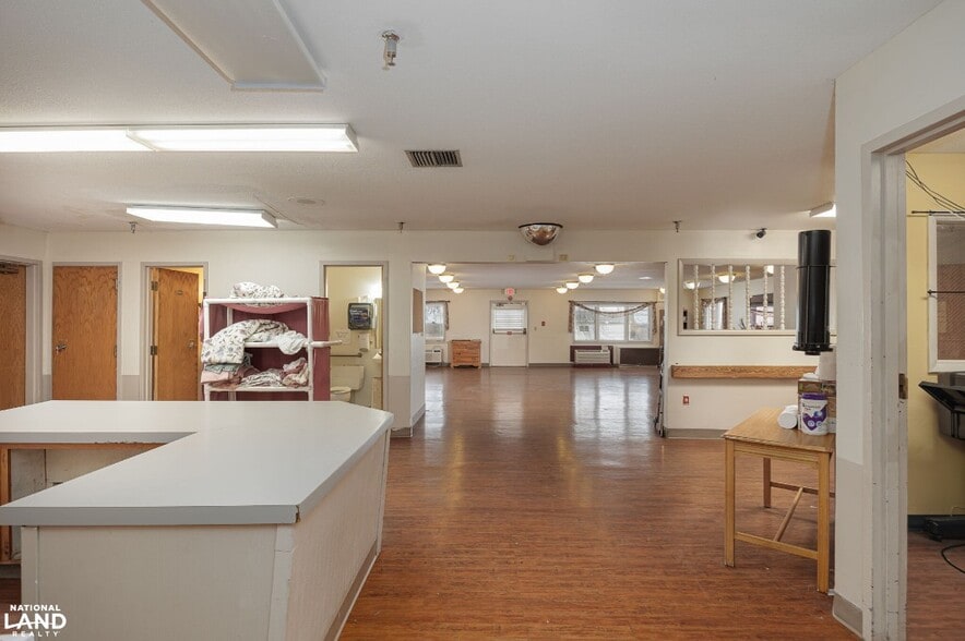 More Photos Of 300 Cedar St, Tarkio Skilled Nursing Facility For Sale