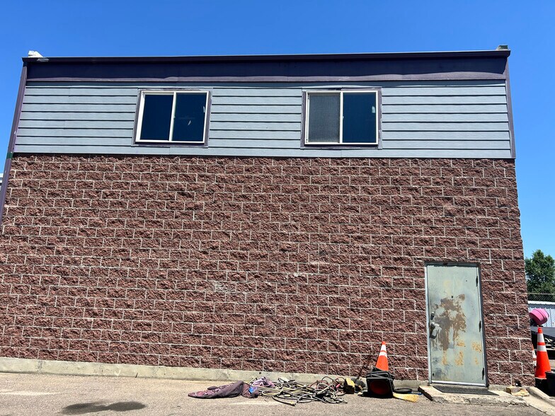 More Photos Of 6838 Lowell Blvd, Denver Warehouse For Sale