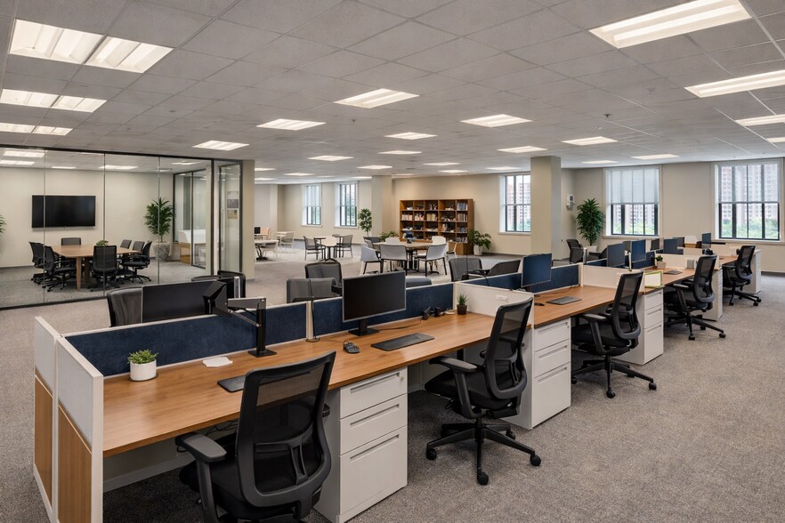 More Photos Of 202 N Duke St, Lancaster Office For Sale
