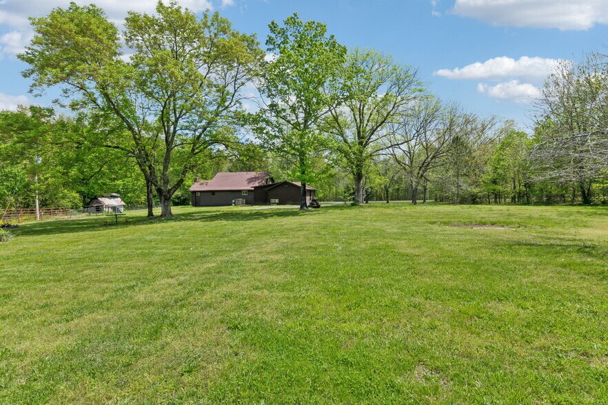 More Photos Of 5444 E Robertson Rd, Orlinda Land For Sale