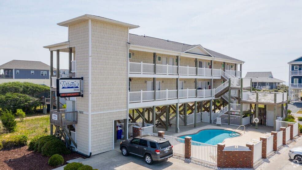 More Photos Of 1502 N New River Dr, Surf City Hotel For Sale