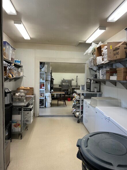 More Photos Of 125 Deadwood Rd, Lewiston Restaurant For Sale