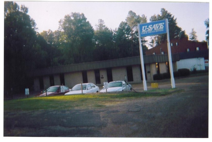 More Photos Of 5454 N I 55, Jackson Office For Sale