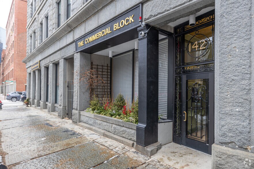 More Photos Of 142 Commercial St, Boston Apartments For Lease