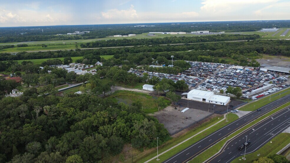 More Photos Of 8221 US Highway 301 N, Tampa Industrial For Lease