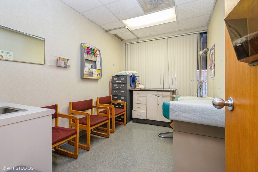 More Photos Of 1553 State Route 27, Somerset Office For Sale