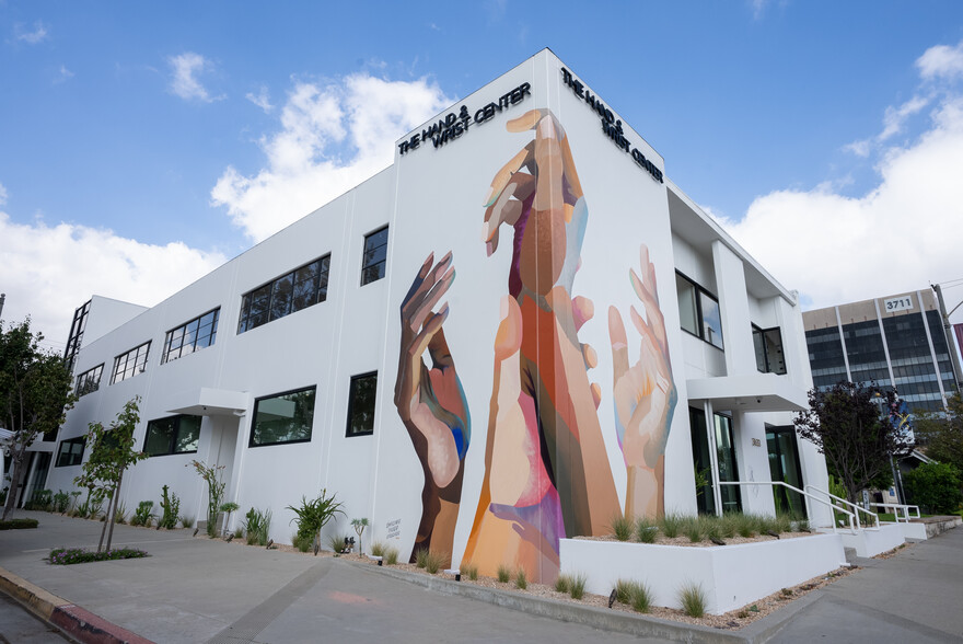 More Photos Of 3633 N Long Beach Blvd, Long Beach Medical For Lease