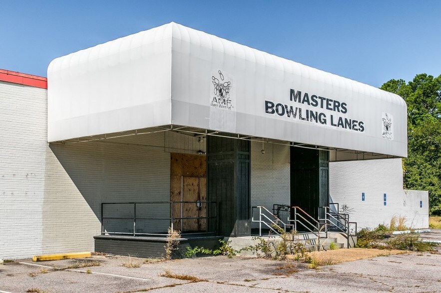 More Photos Of 1810 Gordon Hwy, Augusta Bowling Alley For Sale