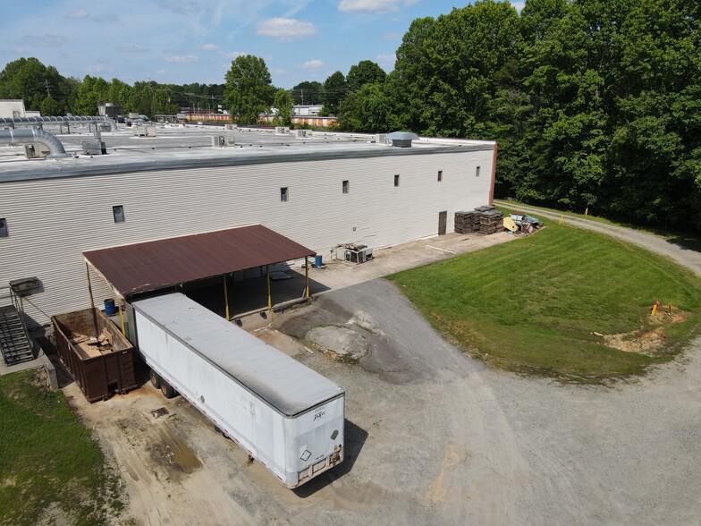 Primary Photo Of 68 Biesecker Lexington NC 27295 rd, Lexington Warehouse For Lease