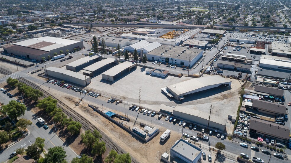 More Photos Of 555 W Danlee St, Azusa Land For Lease