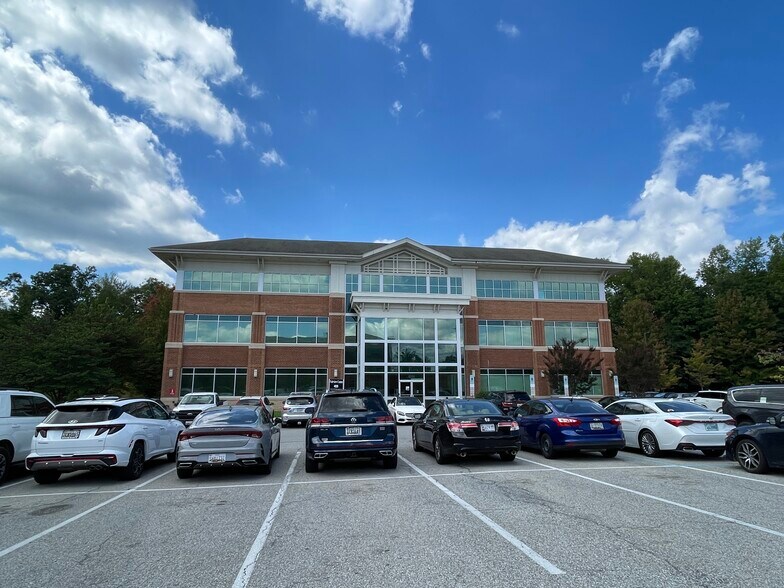 More Photos Of 4225 Altamont Pl, White Plains Medical For Sale