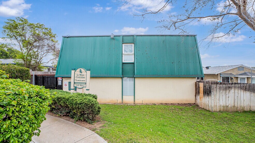 More Photos Of 7425 Waite Dr, La Mesa Apartments For Sale