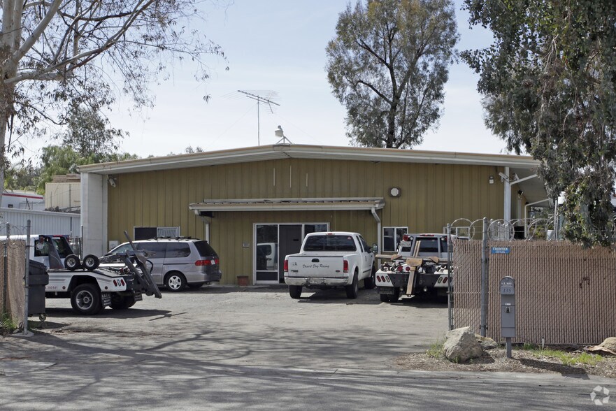 Primary Photo Of 135-215 Engel St, Escondido Warehouse For Lease