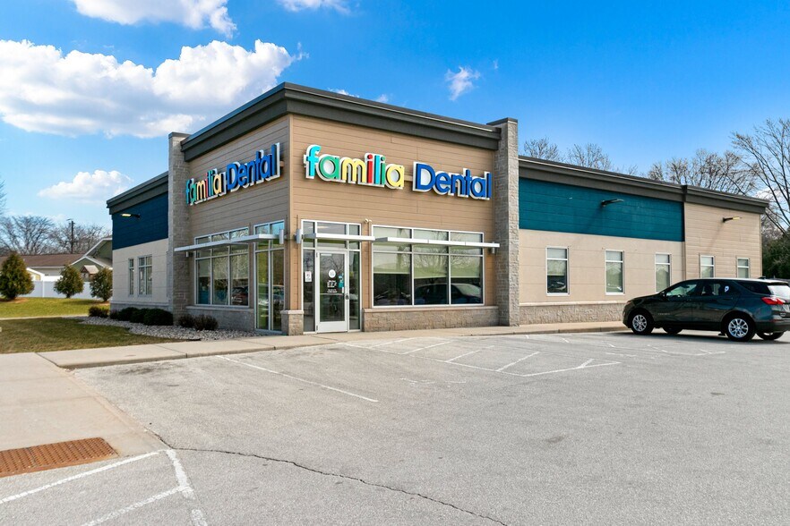 More Photos Of 1931 Main St, Green Bay Medical For Sale