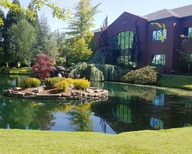 More Photos Of 650-680 Hawthorne Ave SE, Salem Unknown For Lease