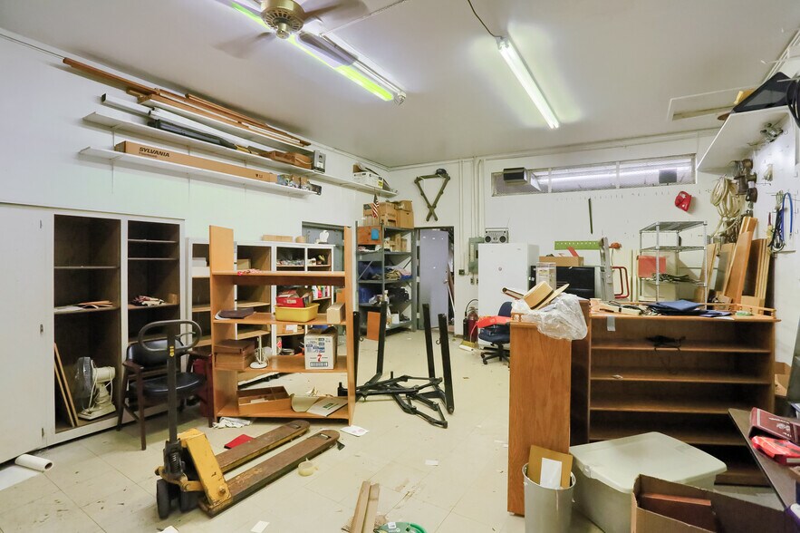 More Photos Of 3210 Wilmington Rd, New Castle Bowling Alley For Sale