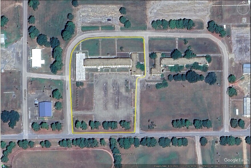 Primary Photo Of 110 Texas Ave, New Boston Office For Sale