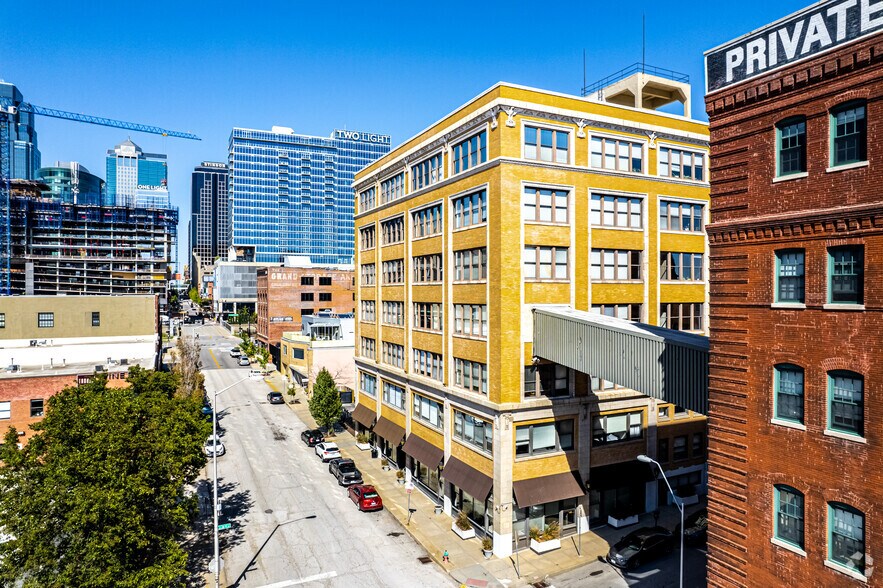 More Photos Of 1535 Walnut St, Kansas City Apartments For Sale