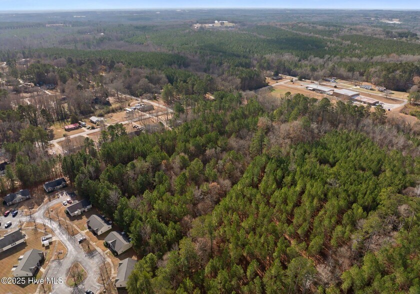 More Photos Of 202 Laurel Ave, Wadesboro Apartments For Sale