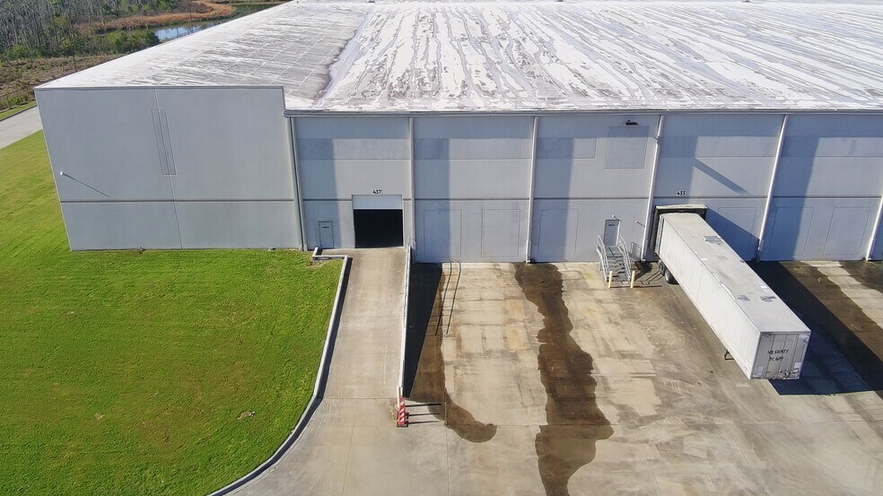 More Photos Of 311 International Trade Pky, Port Wentworth Warehouse For Lease