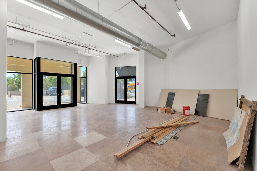 More Photos Of 4671-4681 Huntington Dr S, Los Angeles Storefront Retail Office For Lease