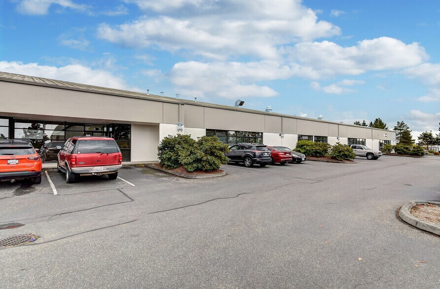 More Photos Of 3101 111th St SW, Everett Manufacturing For Lease
