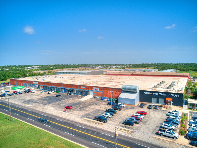 More Photos Of 615 W Wilshire Blvd, Oklahoma City Warehouse For Sale
