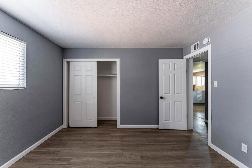 More Photos Of , Phoenix Multifamily For Sale