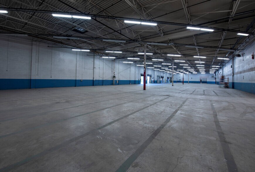 More Photos Of 2000 Overhead Bridge Rd NE, Cleveland Manufacturing For Lease